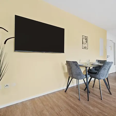 Range - 2-zimmer Wlan Parkplatz Kueche 1-4 Personen Apartament *